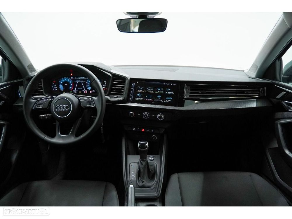 Audi A1 Sportback 30 TFSI Advanced S tronic - 17