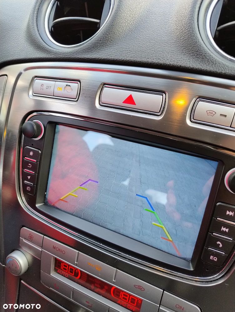 Ford Mondeo 2.0 TDCi Titanium - 23