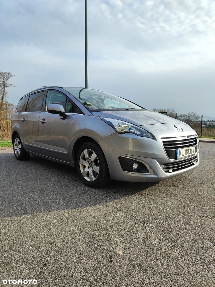 Peugeot 5008 - 4
