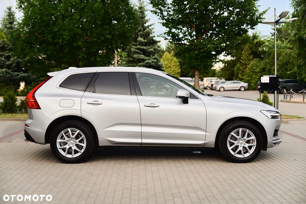 Volvo XC 60 B4 D AWD Momentum Pro - 12