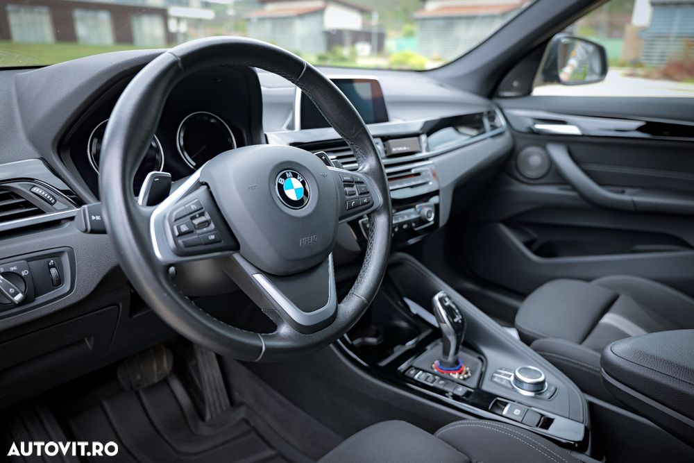 BMW X1 xDrive20d AT - 3