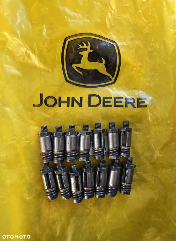 Sprężyna naciskowa hamulca John Deere AL181917, AL115528 - 1