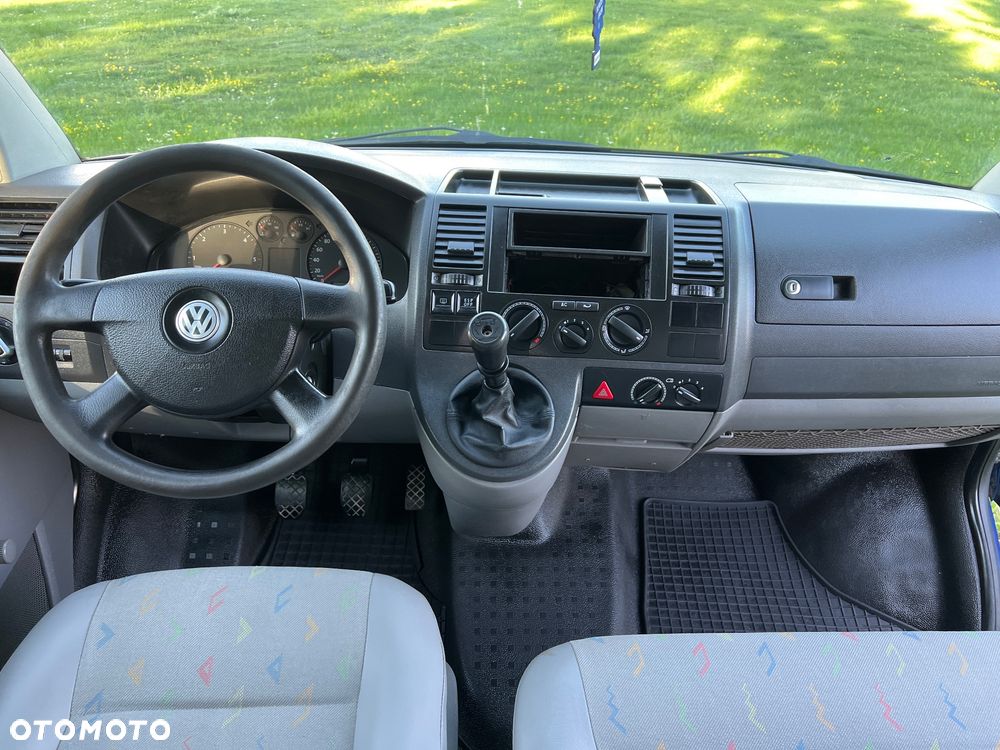 Volkswagen Transporter L1H2 - 11