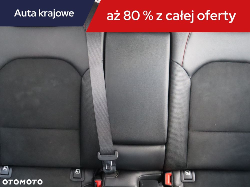Kia Ceed - 12
