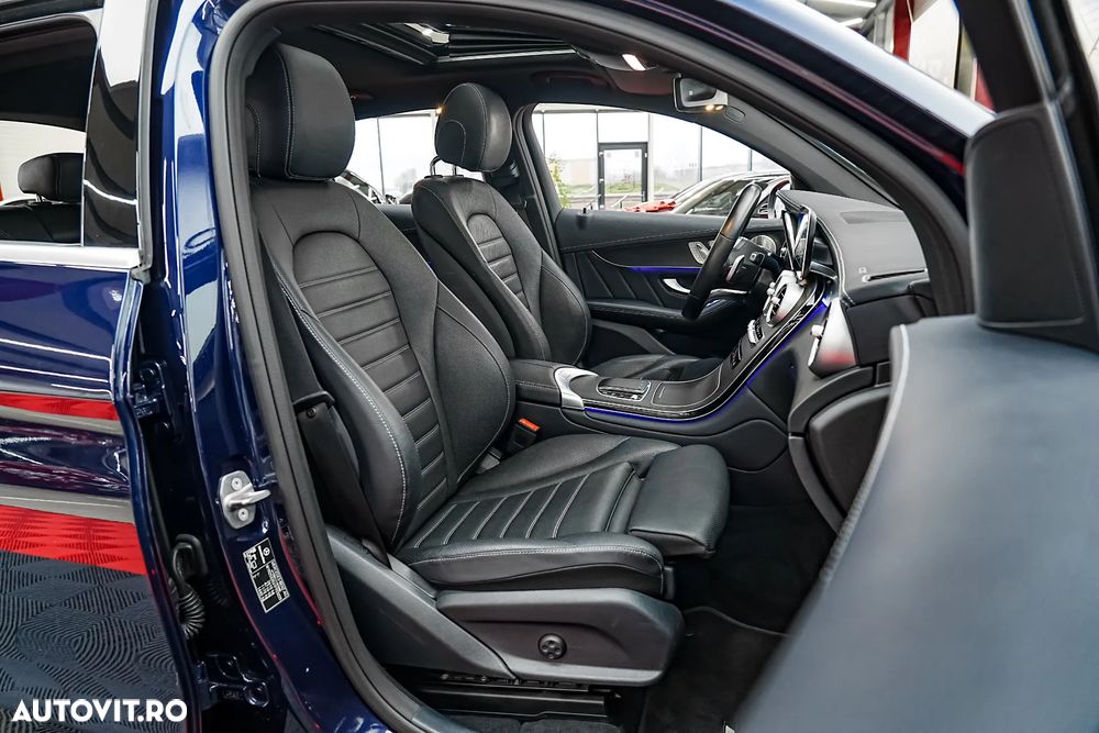 Mercedes-Benz GLC Coupe 300 e 4Matic 9G-TRONIC AMG Line Plus - 6