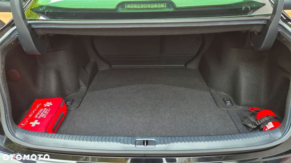 Lexus IS 200t Comfort - 24