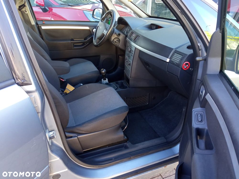 Opel Meriva 1.4 - 16