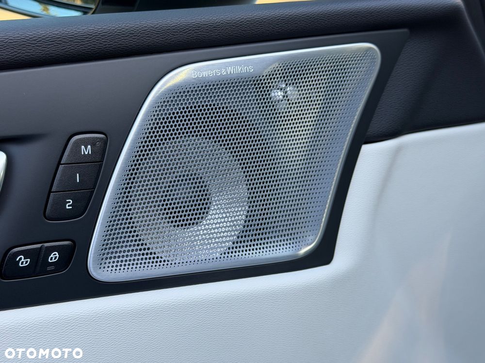 Volvo XC 60 B5 B AWD Momentum Pro - 20