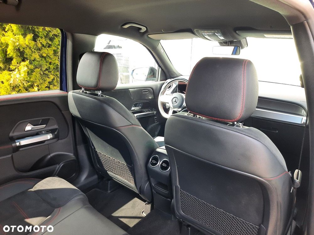 Mercedes-Benz GLB 200 d 4-Matic AMG Line 8G-DCT - 14