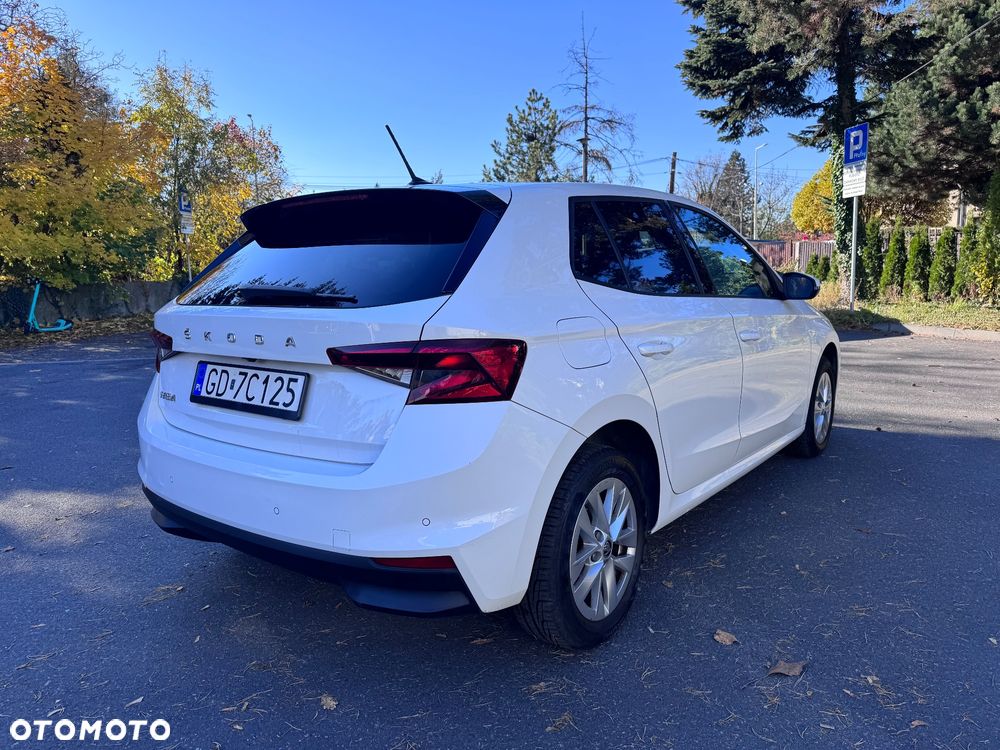 Skoda Fabia 2022 photo 5