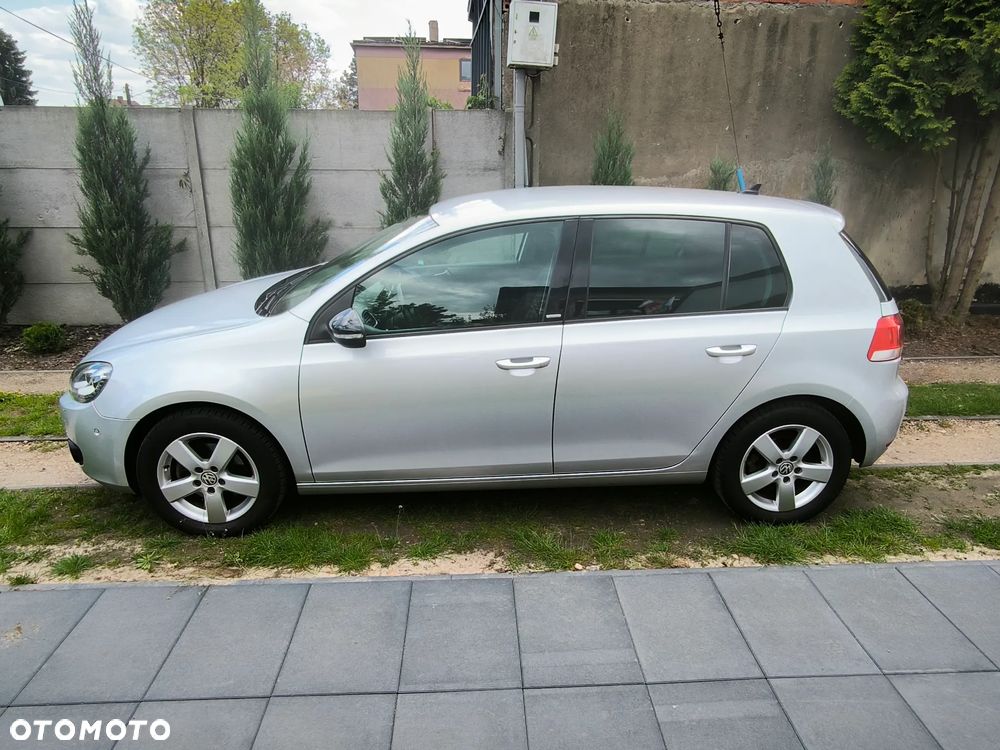 Volkswagen Golf - 4