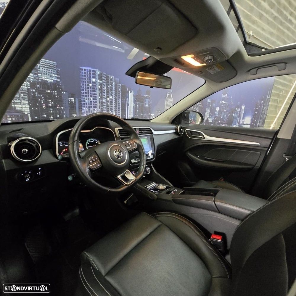 MG ZS EV 44.5 kWh Luxury - 14