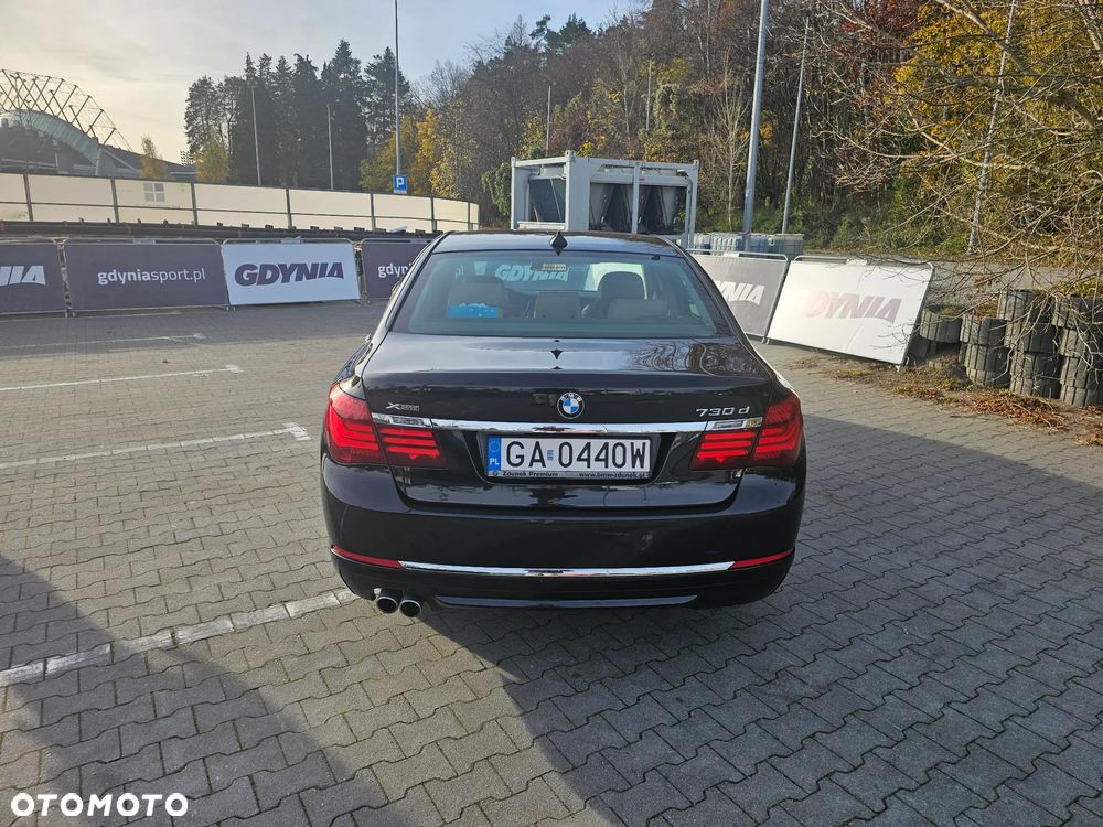 BMW Seria 7 730d xDrive - 4