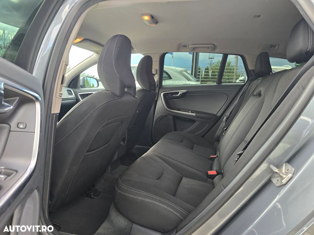 Volvo V60 - 16