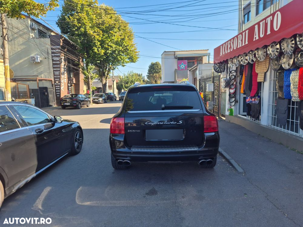 Porsche Cayenne Turbo S Aut - 2