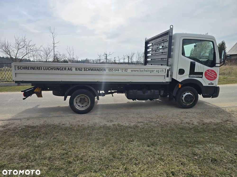 Nissan Cabstar - 6