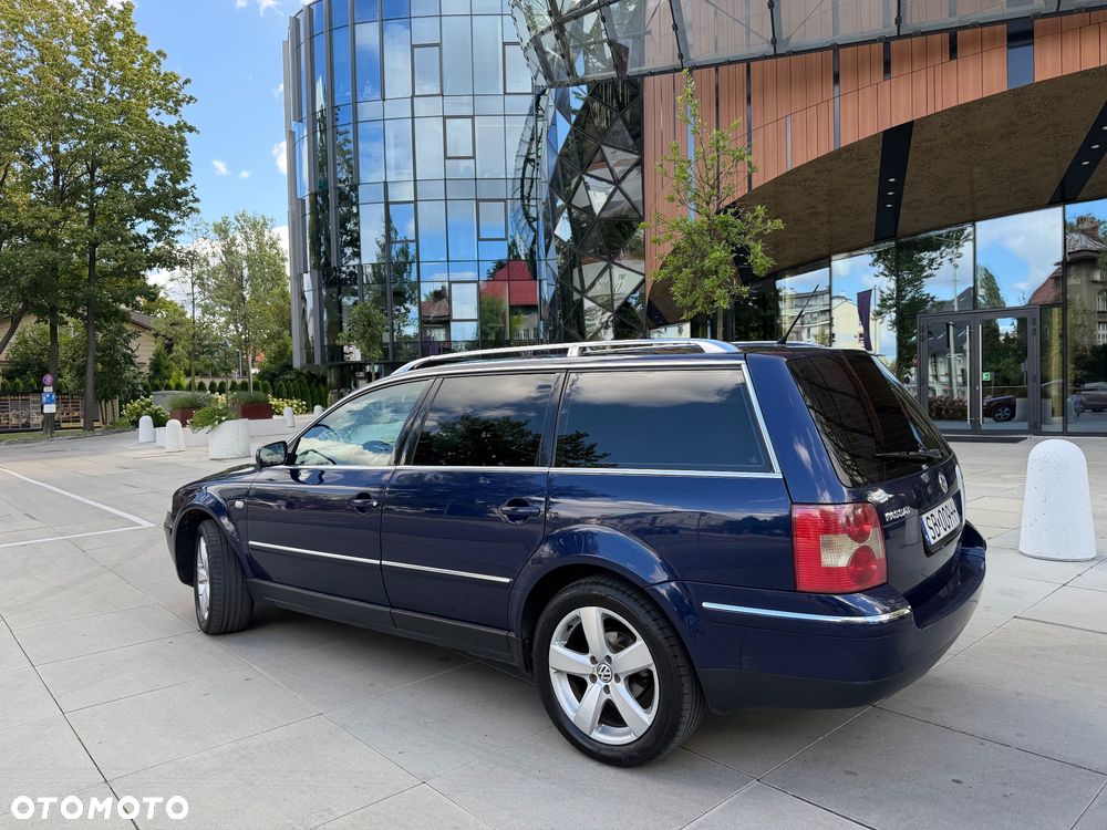 Volkswagen Passat 1.9 TDI Highline - 3