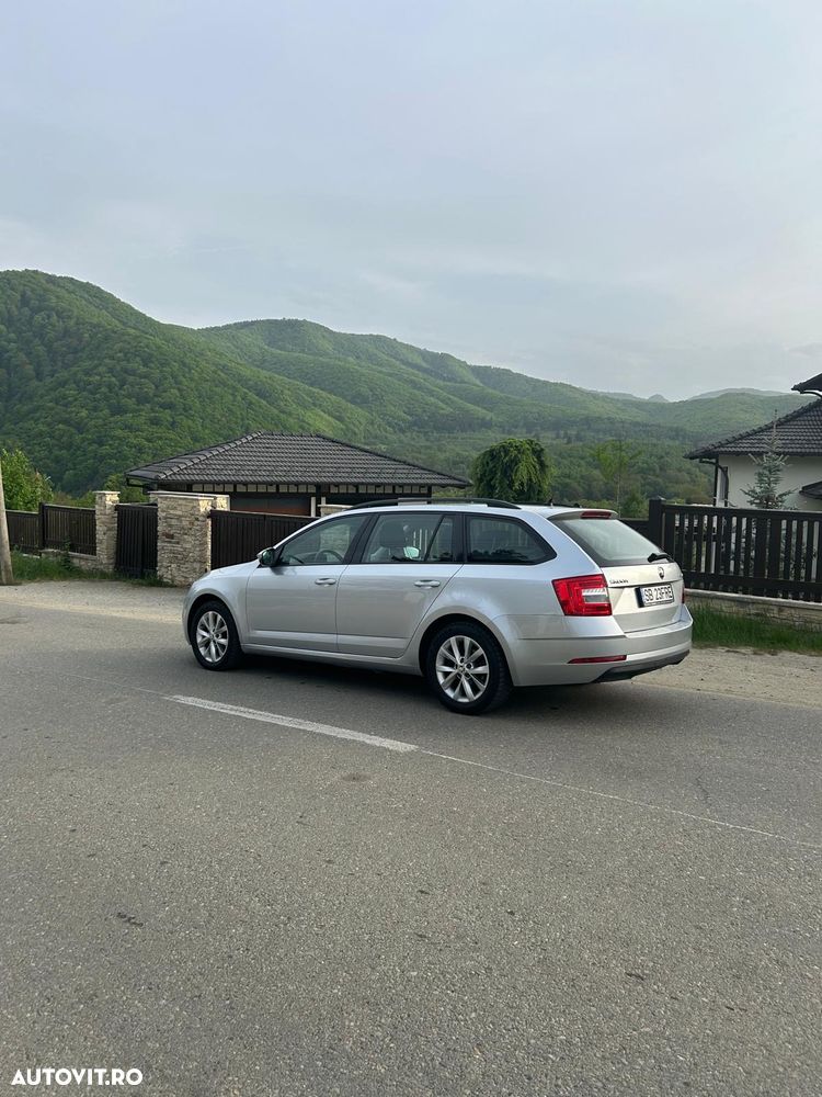 Skoda Octavia 1.6 TDI Style - 4