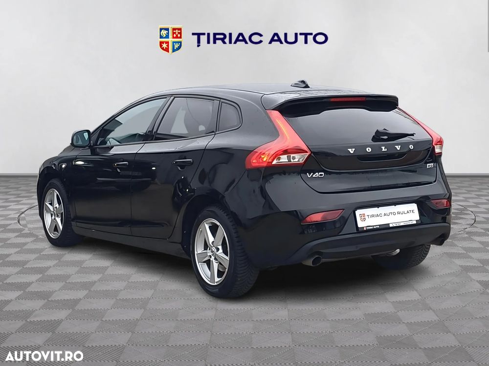 Volvo V40 D3 Aut. Momentum - 3