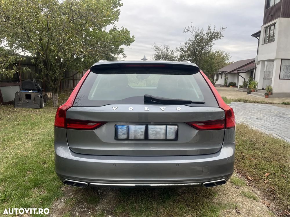 Volvo V90 D4 AWD Momentum - 5