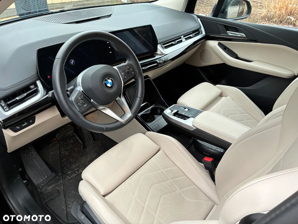 BMW Seria 2 218i Luxury Line - 11