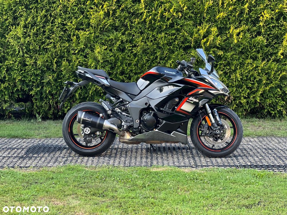 Kawasaki Ninja 1000 SX - 3