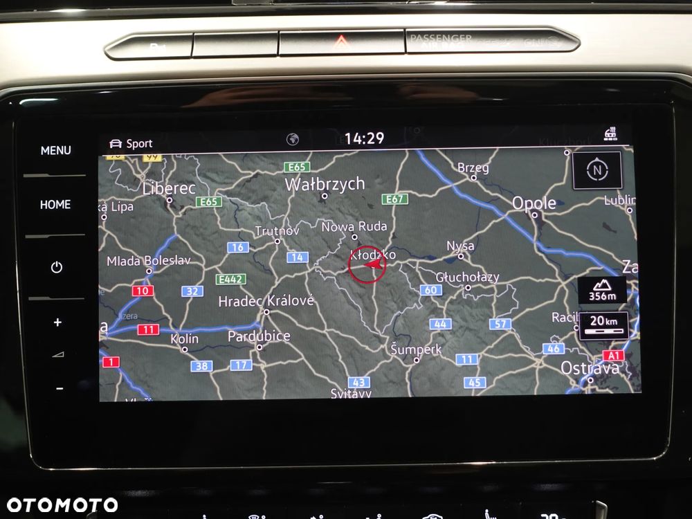 Volkswagen Passat 2.0 TDI SCR DSG Highline - 29