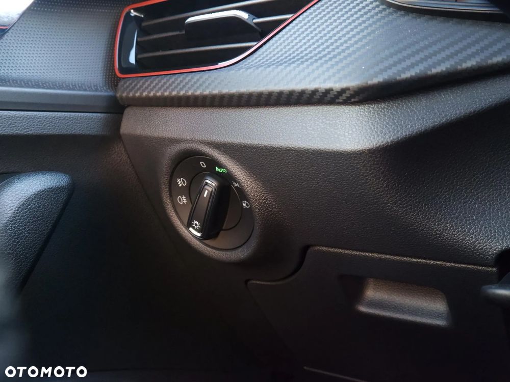 Skoda Kamiq 1.0 TSI Monte Carlo DSG - 26