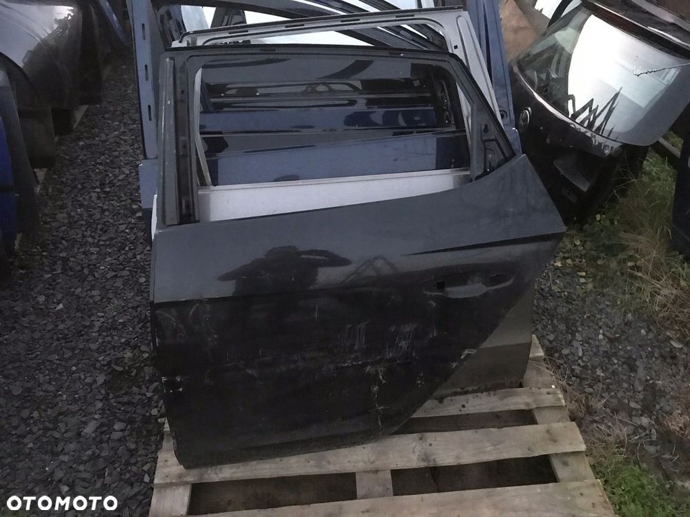 SEAT LEON III DRZWI TYŁ TYLNE LEWE 5F4833579 - 1