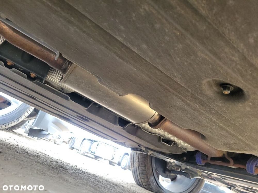 Volvo XC 40 T5 AWD Geartronic R-Design - 16