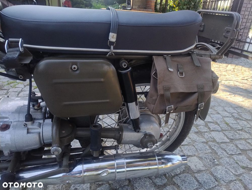 BMW R - 10