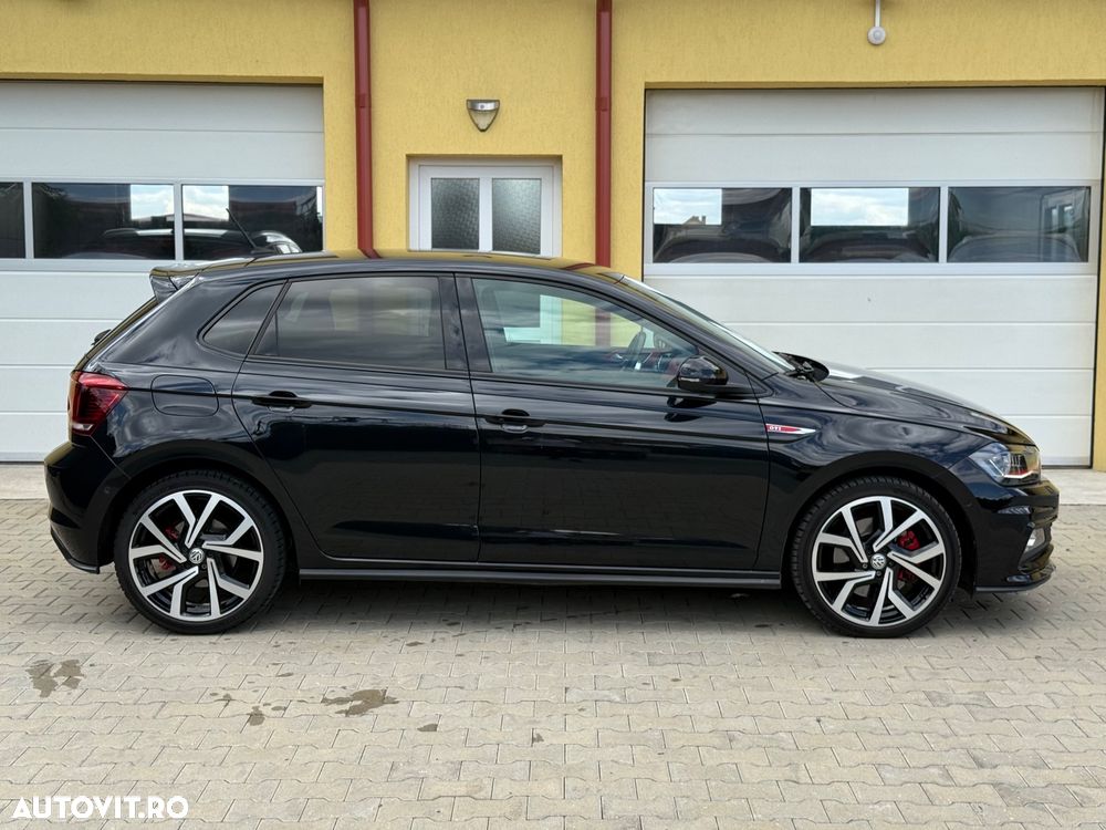 Volkswagen Polo 2.0 TSI DSG GTI - 34