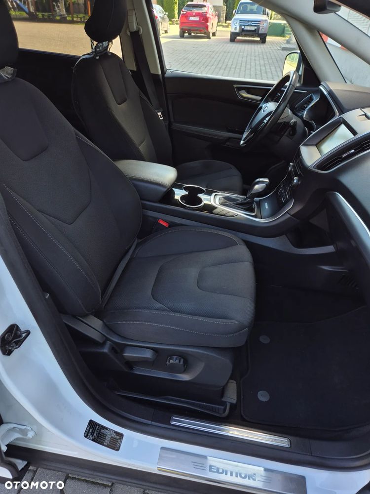 Ford S-Max 2.0 TDCi Titanium - 12