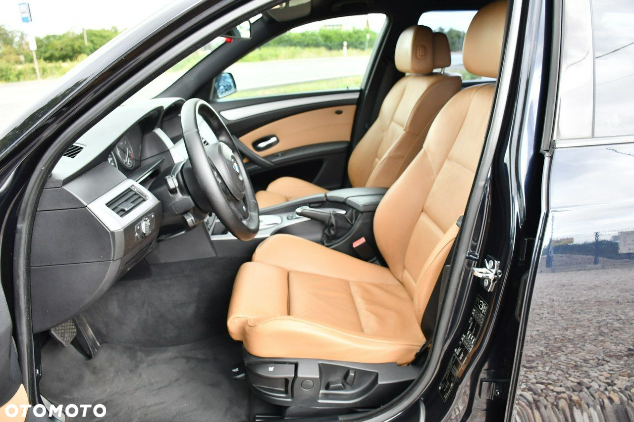 BMW Seria 5 - 25