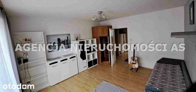 Przestronne Z Balkonem