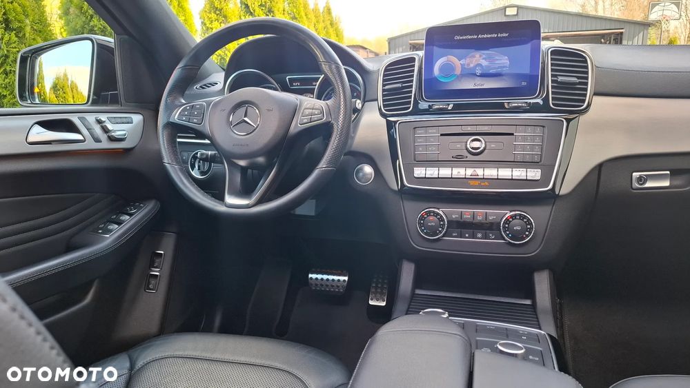 Mercedes-Benz GLE - 34