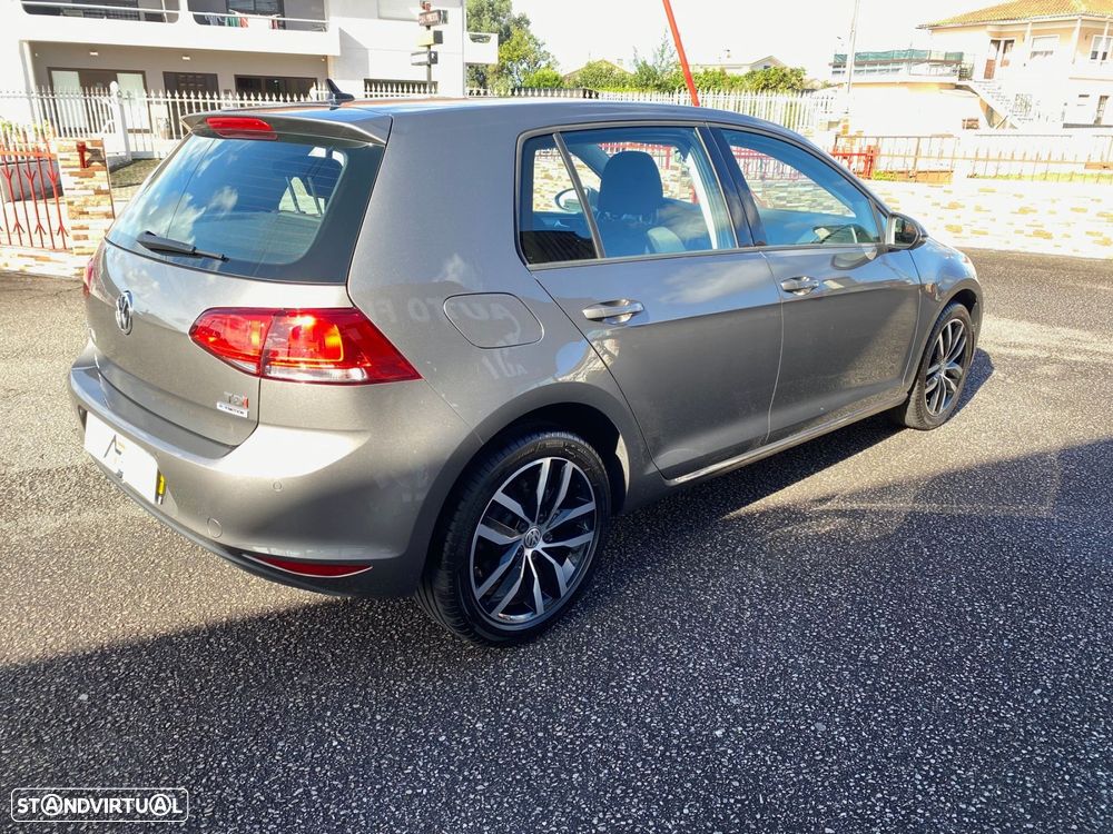 VW Golf 1.6 TDi GPS Edition DSG - 4