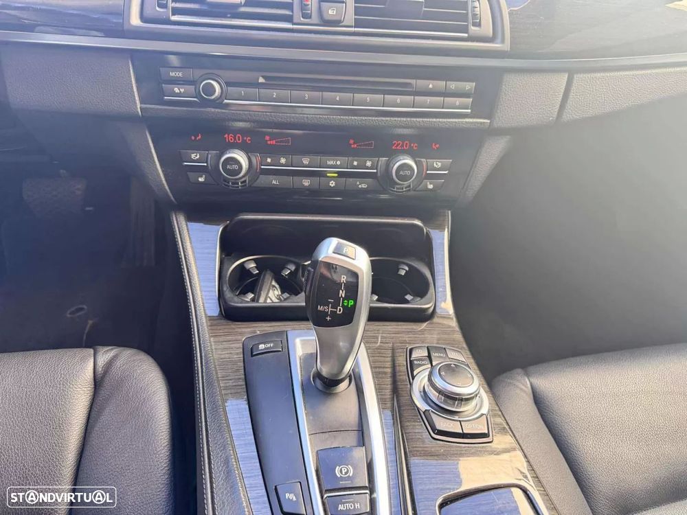 BMW 520 d Touring Aut. Luxury Line - 18
