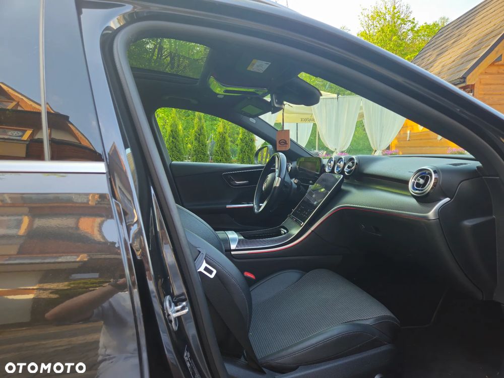 Mercedes-Benz Klasa C 220 d mHEV - 10
