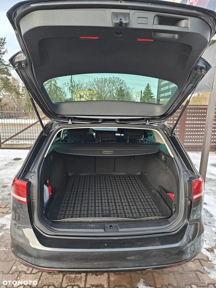 Volkswagen Passat Variant - 31