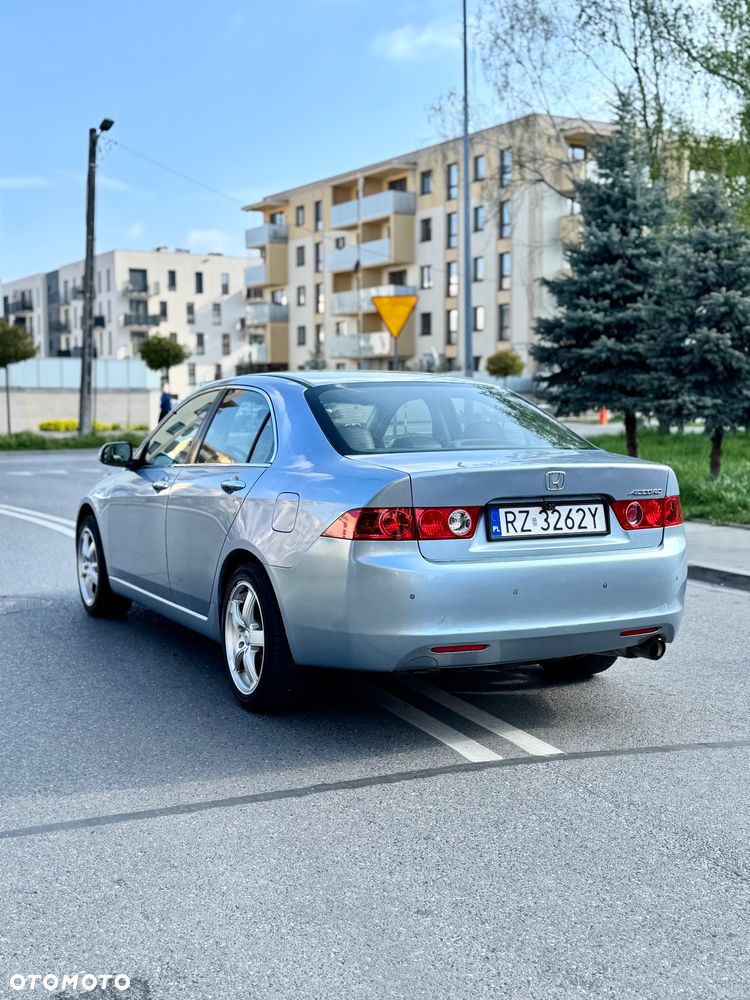 Honda Accord 2.0 i Automatik Executive - 3