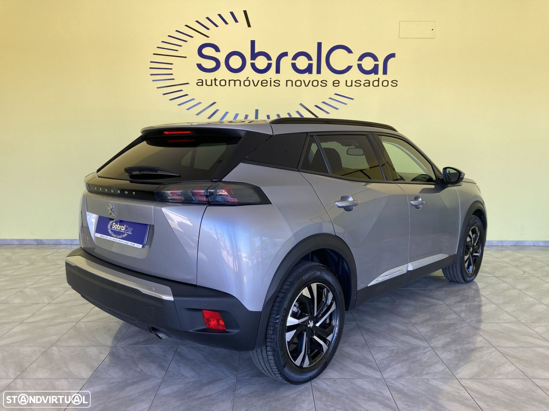 Peugeot 2008 1.2 PureTech Allure Pack - 3