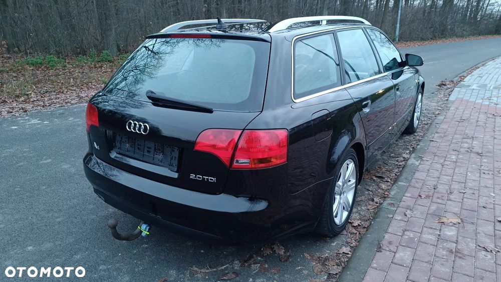 Audi A4 Avant 2.0 TDI - 9