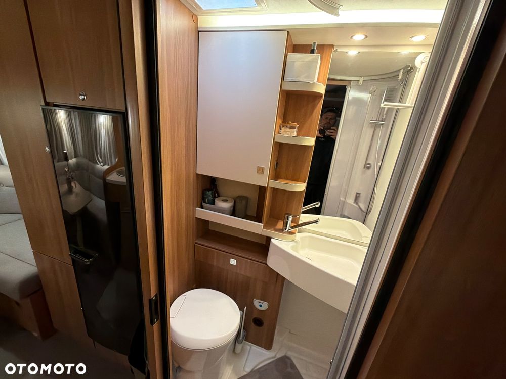 Eura Mobil Activia One 570 HS - 16
