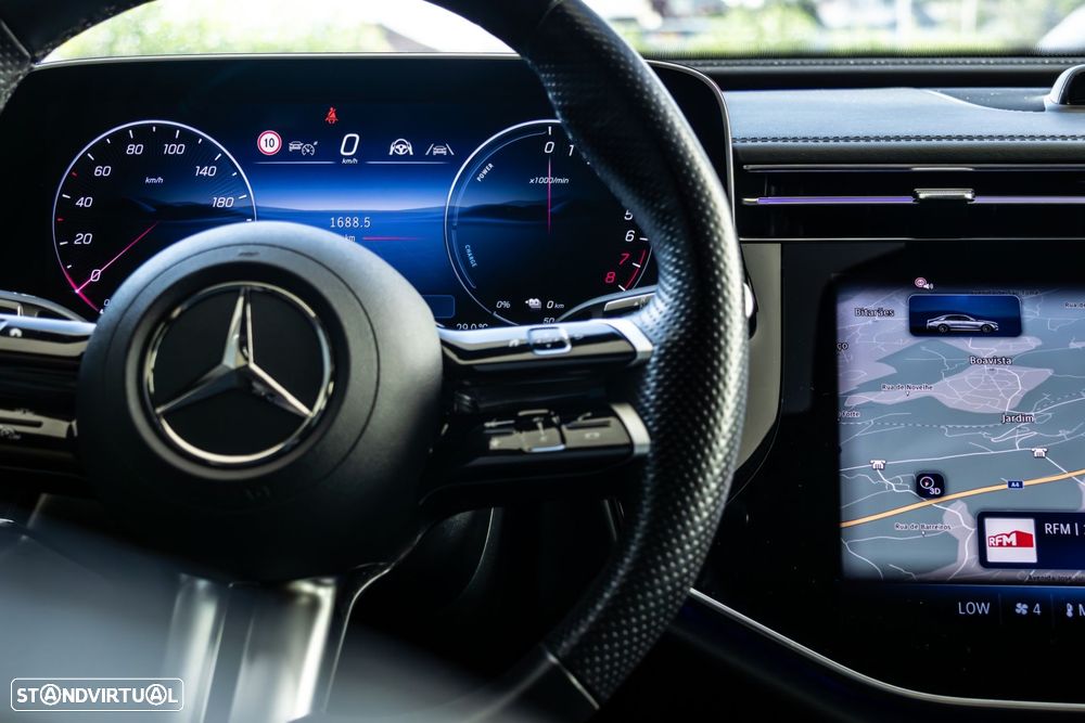 Mercedes-Benz E 300 - 21