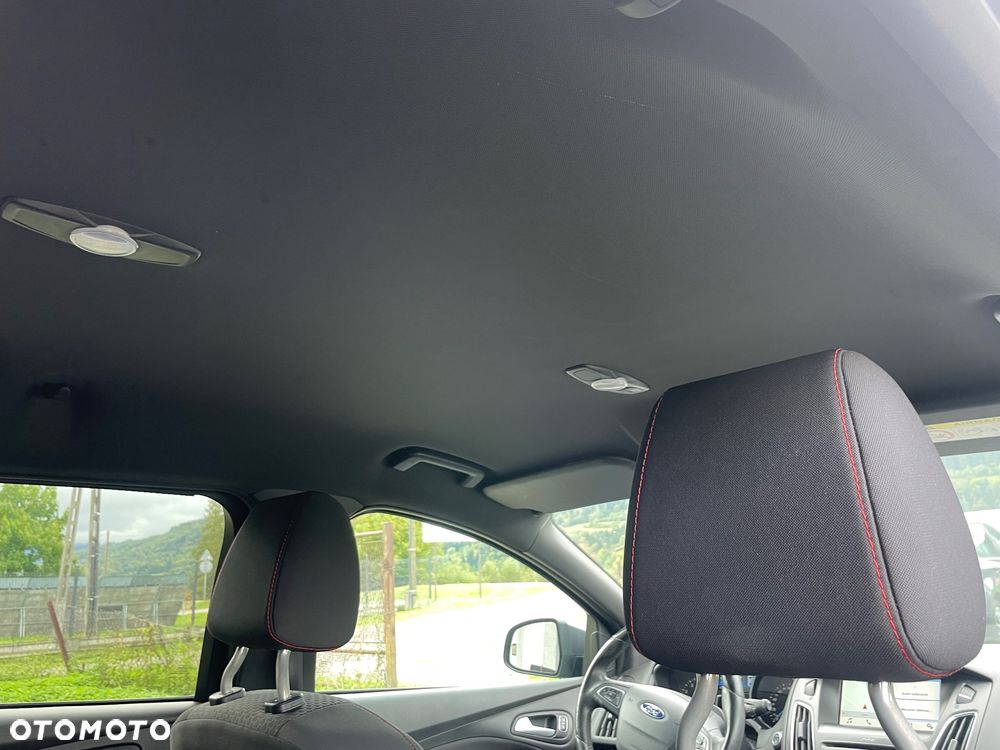 Ford Focus 1.0 EcoBoost ST-Line Black ASS - 23