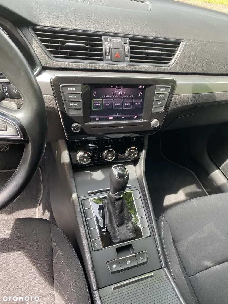 Skoda Superb 2.0 TDI Active DSG - 15
