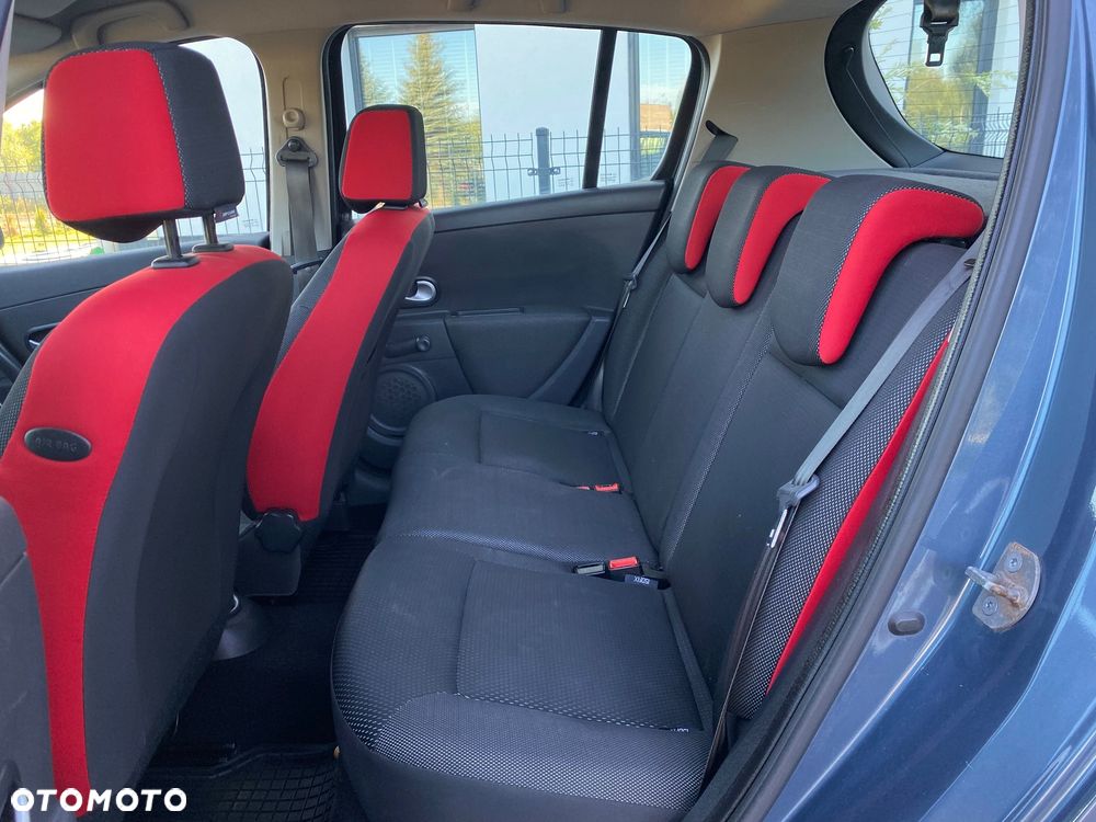 Renault Clio 1.2 16V Rip Curl - 32