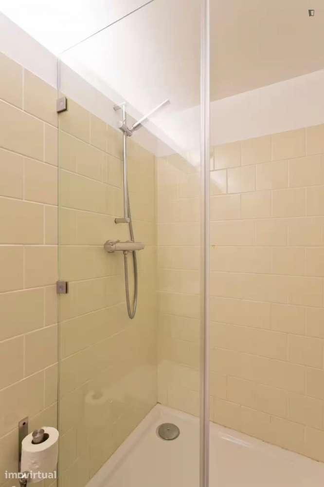 Apartamento com 1 quartos - localizado em Miragaia Porto - Grande imagem: 3/14