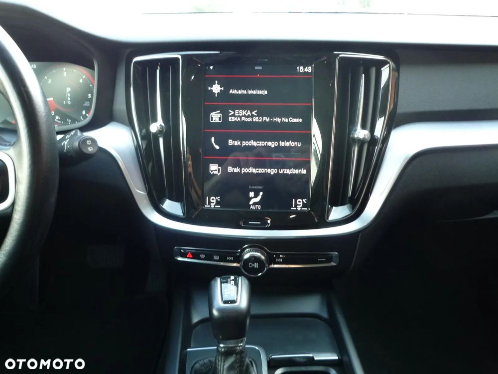 Volvo V60 D3 Geartronic Kinetic - 17